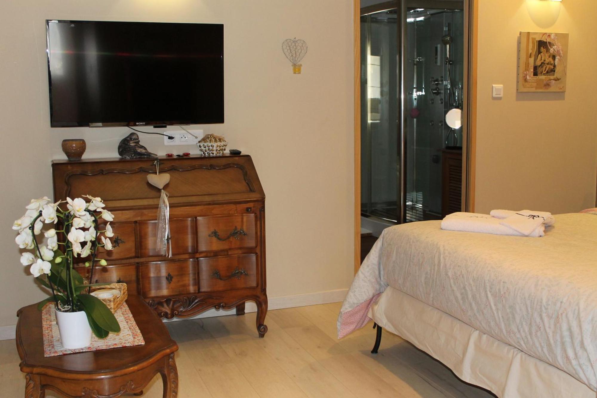 Lou Bastido Hotel Marseilles Kamer foto