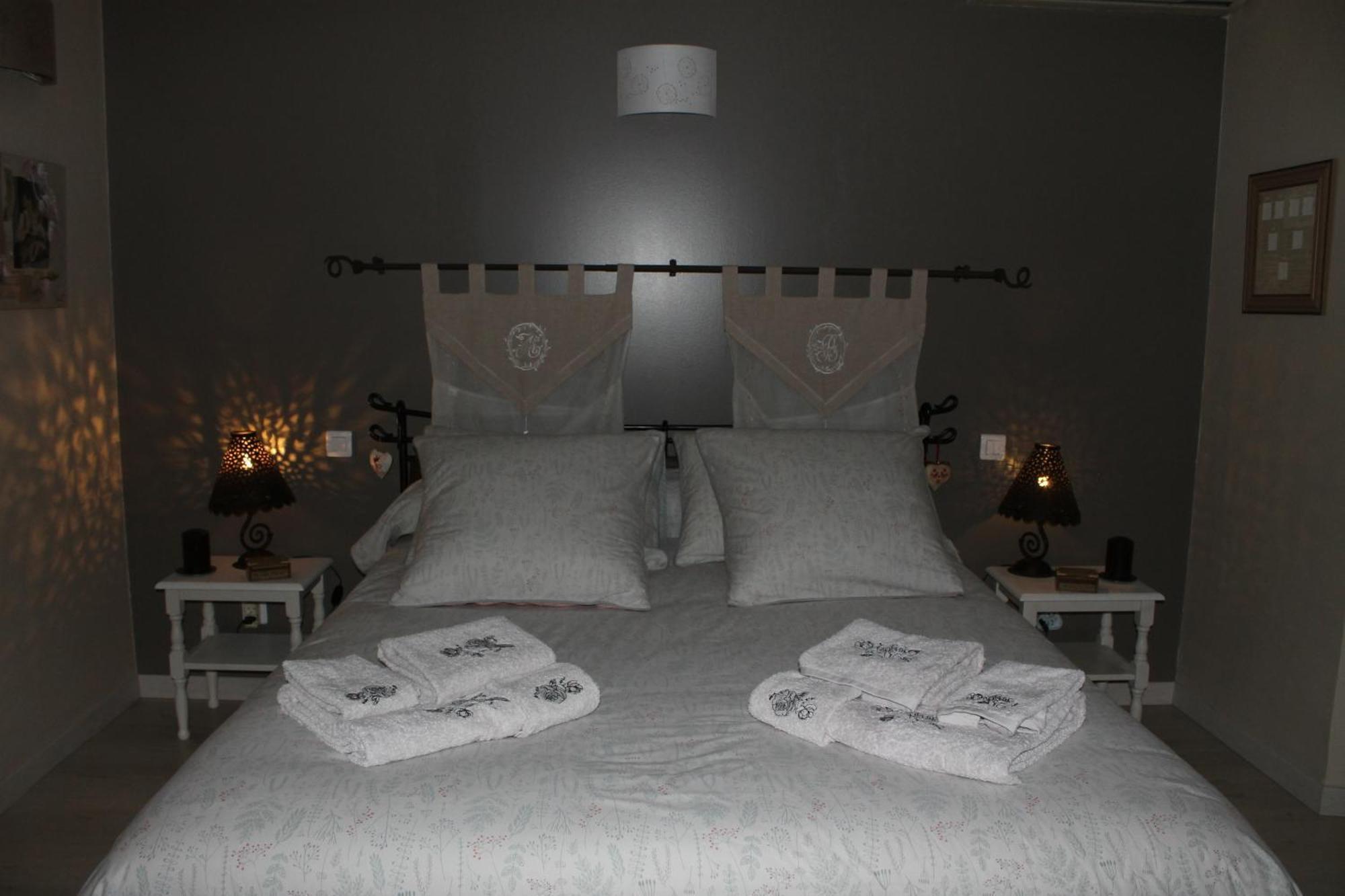Lou Bastido Hotel Marseilles Kamer foto